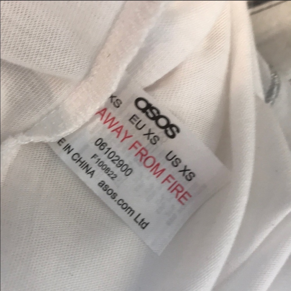 XS bridal robe from ASOS - Picture 7 of 9